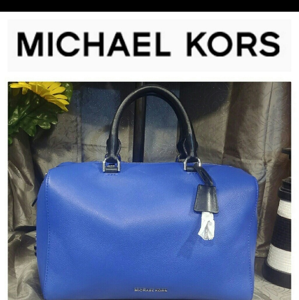 🆕WT! Michael Kors Large Satchel